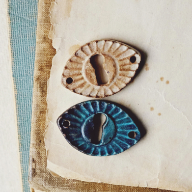 Keyholes 