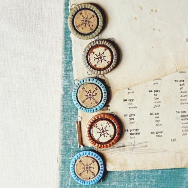 Compasses 