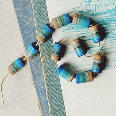 seaside tube beads 