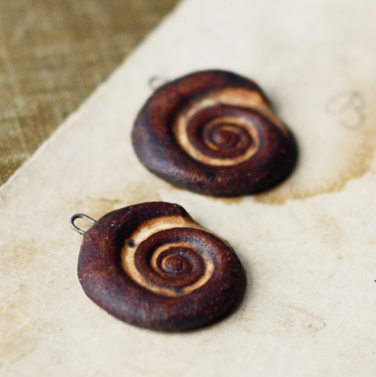 shell charms 