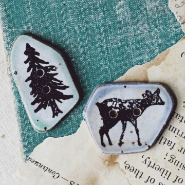 once upon a time- deer & pine buttons 
