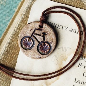 bicycle necklace 