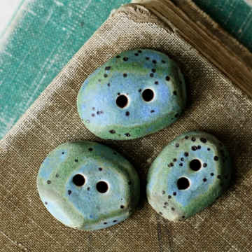skipping stones- ceramic buttons 