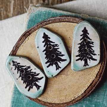 pine buttons 